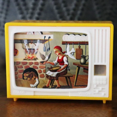 Popelka - klikací TV (retro hračka)