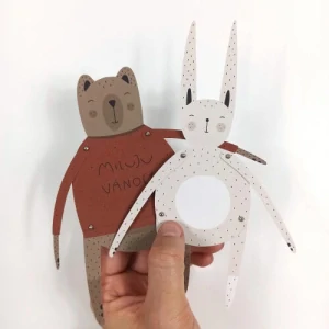 Medvěd a zajíc - vánoční pohyblivá vystřihovánka - loutky