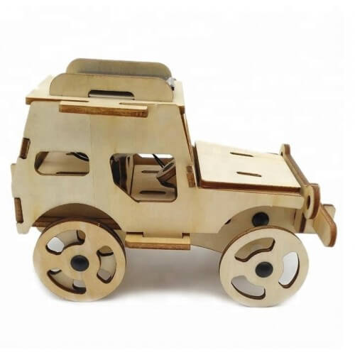 Džíp na solární pohon - bazar