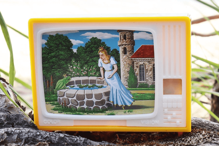 Žabí princ - klikací TV (retro hračka)