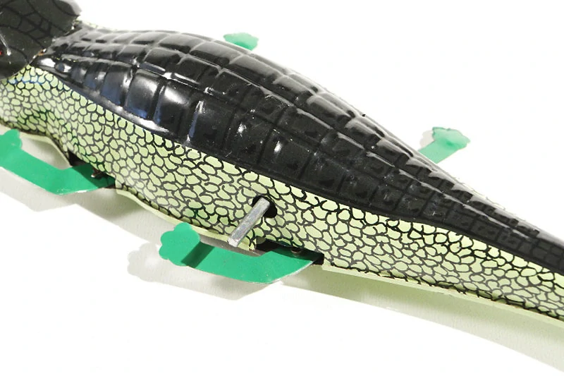 Plechový krokodýl na klíček