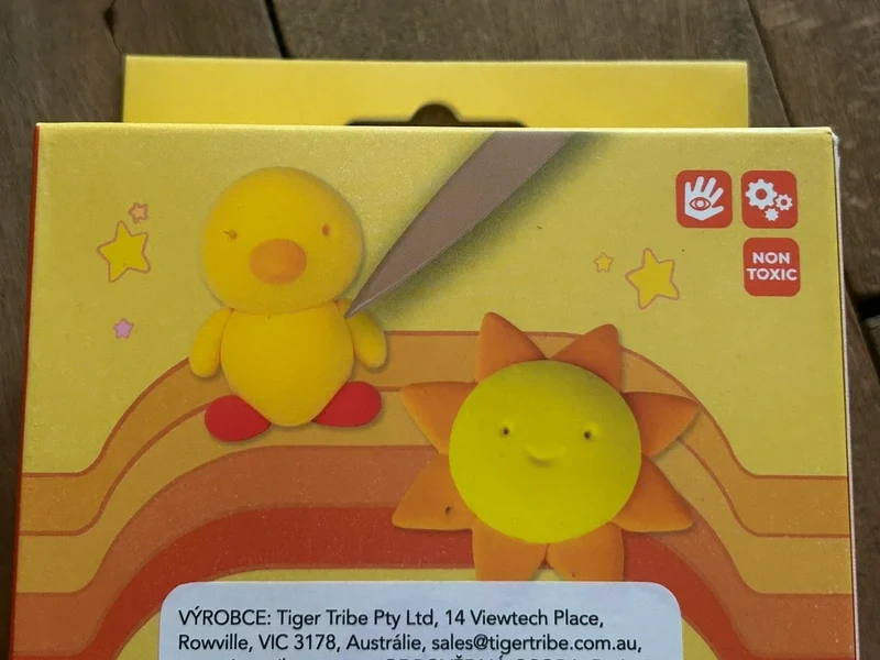 Tiger Tribe Super Clay - Sada 4 plastelín - kuřátko a sluníčko